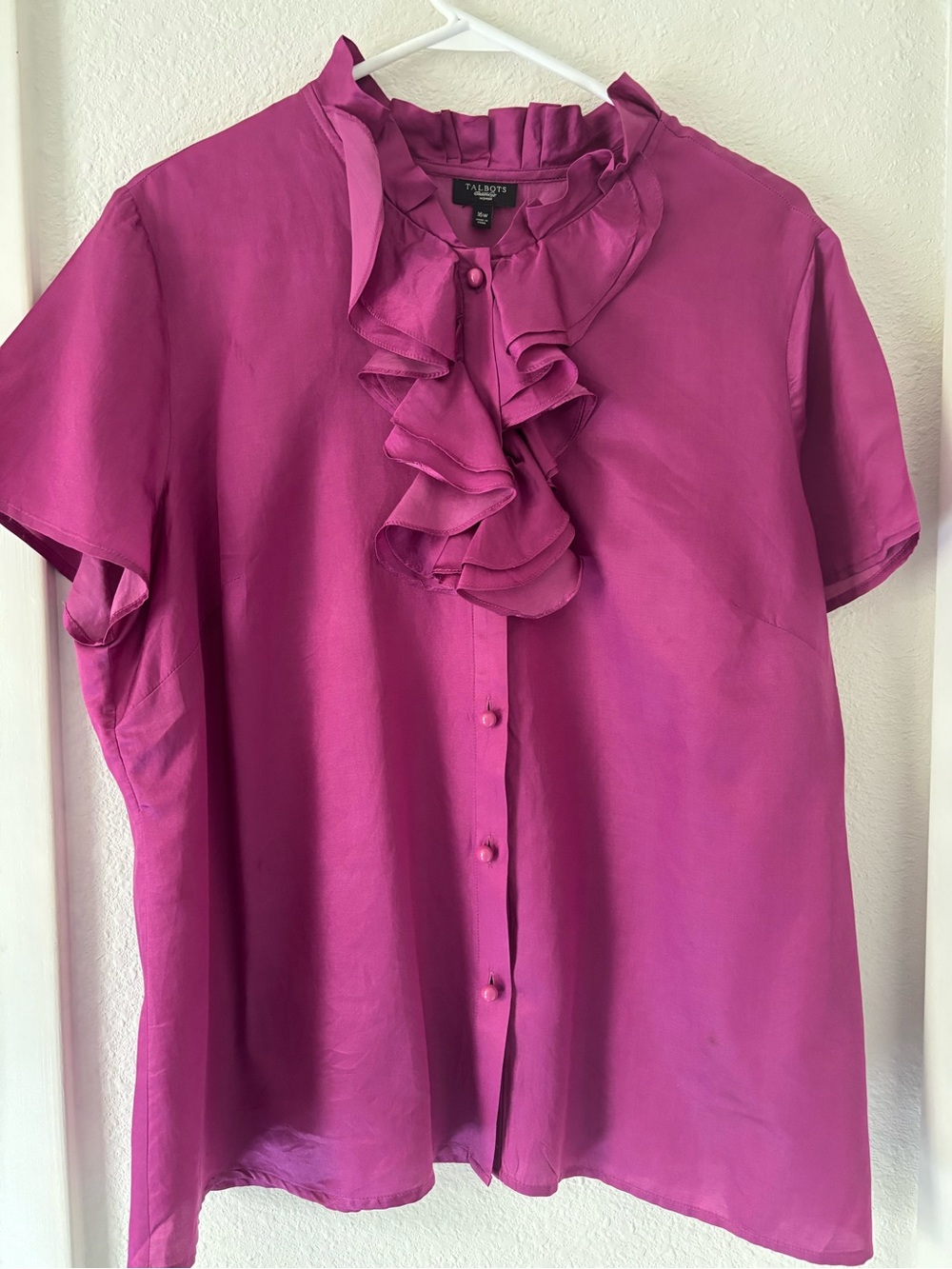 Talbots 16W Fuchsia Short-Sleeve Ruffle Front Button Down Shirt. Office/Casual.